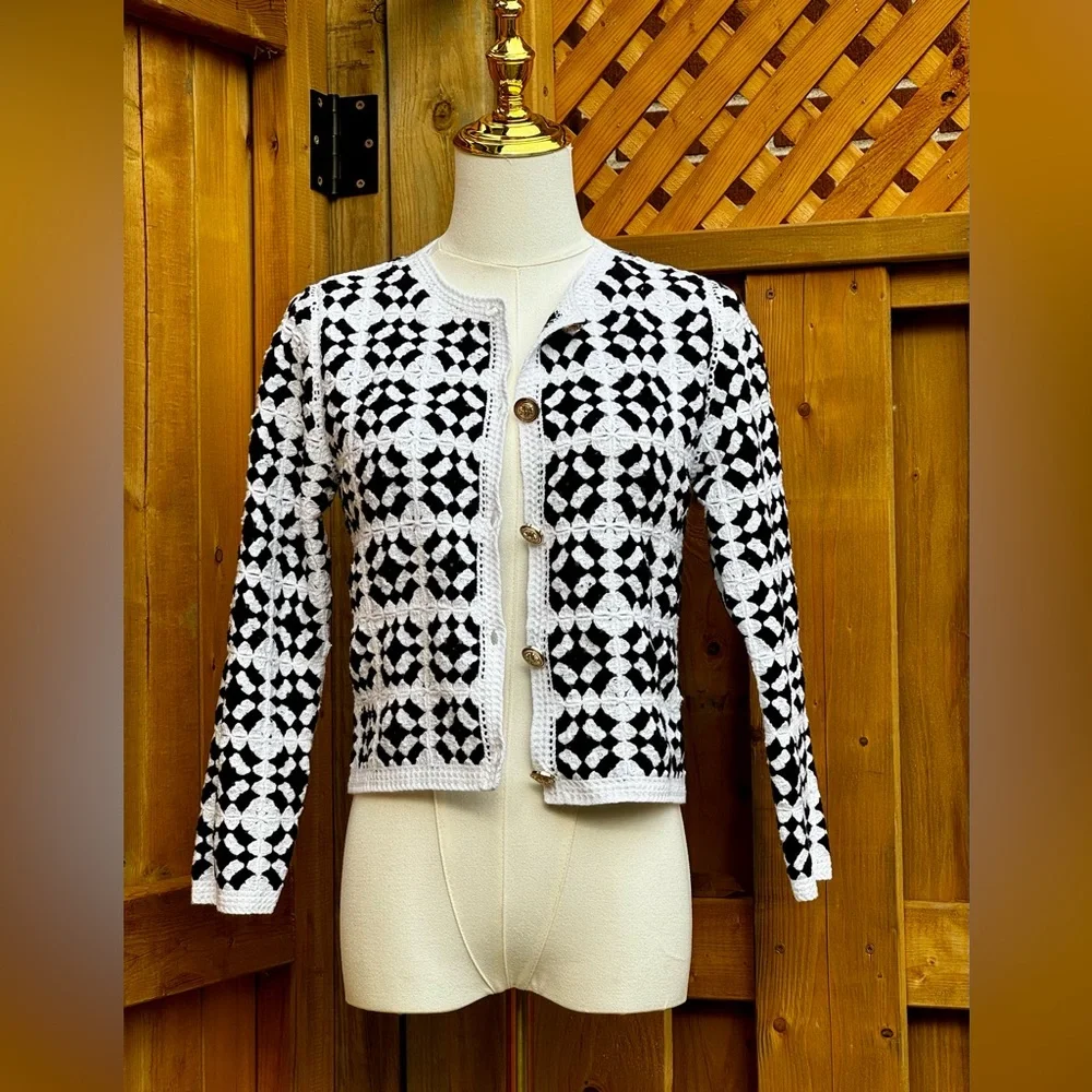 🆕 FARM Rio 🧿 NWT Patch Crochet Black & White Monochrome Button Up Jacket, Sz S - Picture 10 of 16